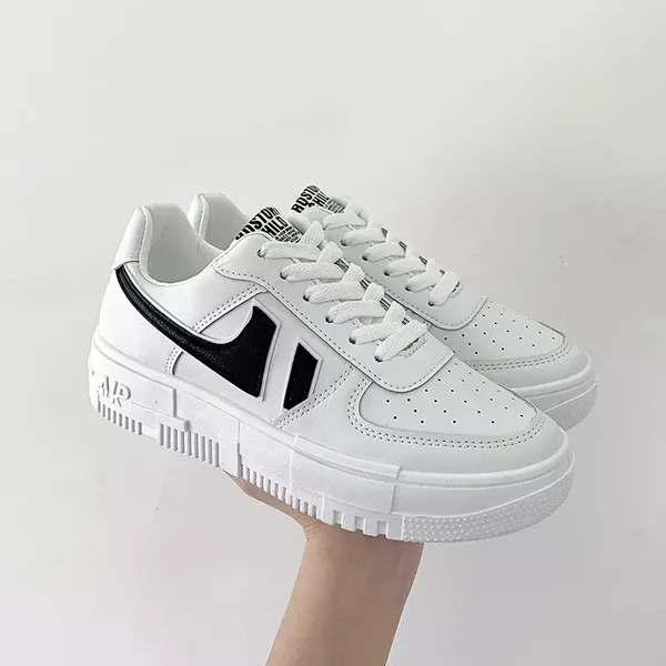 Women's Sneakers 2023 new Spring Autumn Casual Breathable Vulcanized Shoes Ladies Lace Up Comfort Walking Shoe