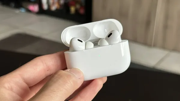 Earbuds Pro 2 TWS wireless Earbuds With Wireless Chargings
